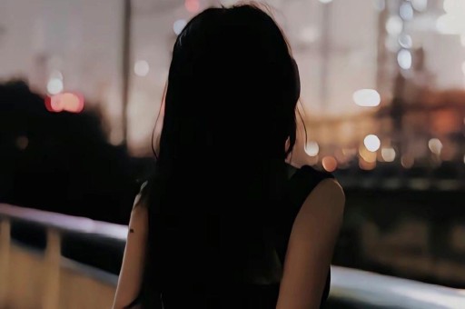 详细阅读:3500家连锁店女网红艾琳演豪门戏翻车涉嫌欺诈中老年人 3500家连锁店女网红艾琳演豪门戏翻车涉嫌欺诈中老年人