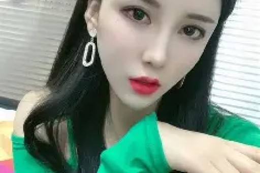 网红司晓迪曝18张照片引热议律师：删博无法逃避法律责任