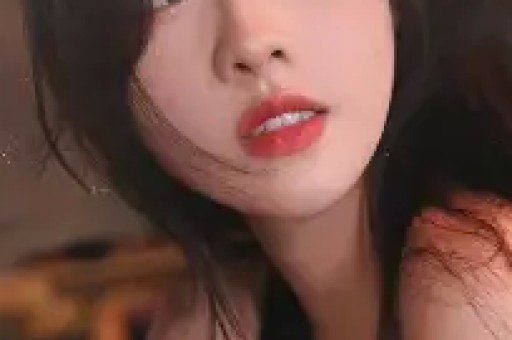 赵露思真算得上内娱第一个因生病塌房的艺人了